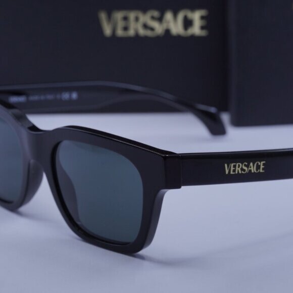 Versace VE4486 GB1/87 Square Sunglasses – Black/Grey - Picture 9 of 10